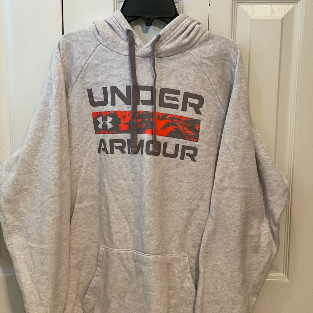 Under Armour Hoodie
